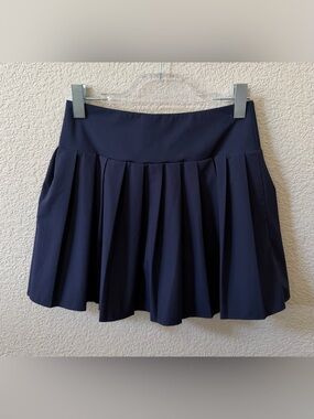 Tommy Bahama Everyday Active Women’s XS Navy Pleated Skort Pickleball/Tennis